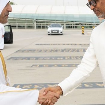 Perezida Kagame yagiye gutabara Amir wa Qatar wapfushije umubyeyi 