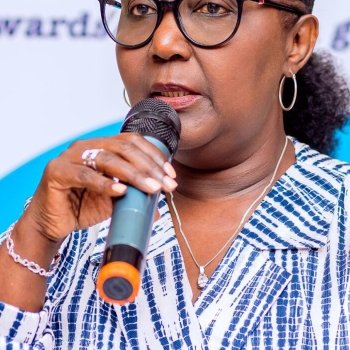 Perezida w'urukiko rw'ikirenga yasabye abacamanza kongera ubumenyi ku manza z'ubutaka n'iz'umuryango