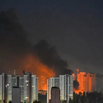 U Burusiya bwongeye kugaba ibitero ku murwa mukuru wa Ukraine