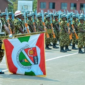 Bisobanuye iki kuba Perezida Ndayishimiye yazamuye ba Jenerali bane icyarimwe?