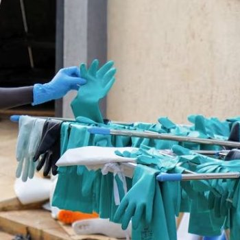 Uganda: Umurwayi wa nyuma wa Ebola agiye gusezererwa