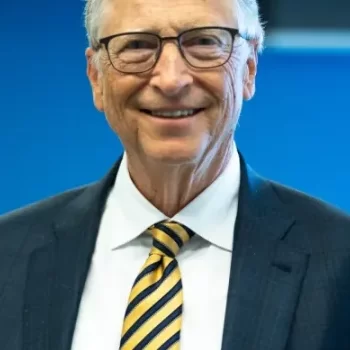 Umuherwe Bill Gates yasuye ibikorwa by'ubuzima mu Rwanda