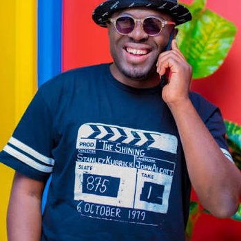  Uncle Austin yagaragaje ko akumbuye kuririmba, aratekereza gutegura igitaramo
