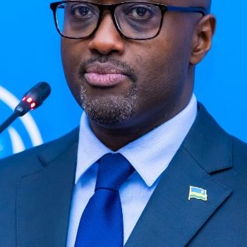 Nduhungirehe yamaganye amasezerano DRC yagiranye n'umutwe w'iterabwoba wa FDLR 
