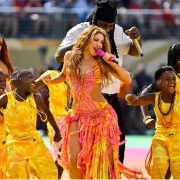 Ghetto Kids yaririmbye mu gikombe cy'isi FIFA ntiyabaha amafaranga ndetse n'umupira bawureba ku kaburembe