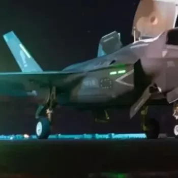 Trump yavuze ko Amerika yagabye igitero kuri Iran mu rwego rwo guha icyubahiro abasirikare bayo bishwe.