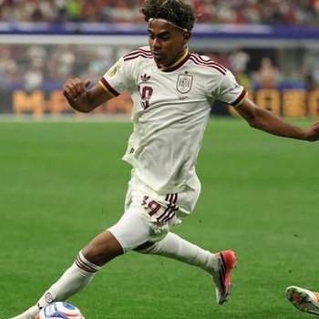 Espagne n'Ububirigi ziracakirana mu mukino w'ishiraniro: Dore ikipe ihabwa amahirwe yo kugera muri 1/2 cy'Igikombe cy'Isi