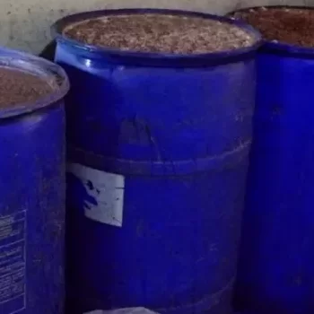Gisagara: Hatahuwe litiro 3,000 z'inzoga zitujuje ubuziranenge zakorwaga mu ruvangitirane rw'ibishobora kubyara uburozi