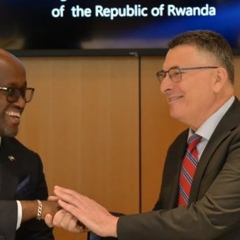  U Rwanda na Isiraheli byasinyanye amasezerano mashya mu burezi n'iterambere