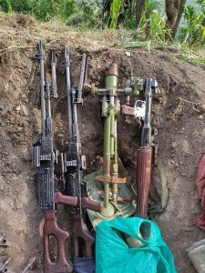 M23 yerekanye imbunda zikomeye yambuye FARDC inanyomoza ibyavugwaga ko bayiciye abasirikare 27 [AMAFOTO]