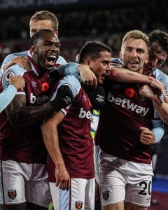 West Ham yahagaritse Liverpool yari imaze imikino 25 idatsindwa