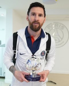 Messi yakoze uduhigo twinshi mu mukino PSG yatsinzemo Maccabi Haifa