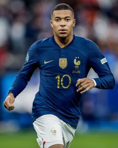Kylian Mbappe yagizwe kapiteni mushya w'Ubufaransa