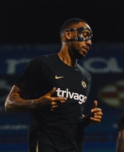Aubameyang yitoje yambaye mask kubera ubugome yakorewe n'abajura