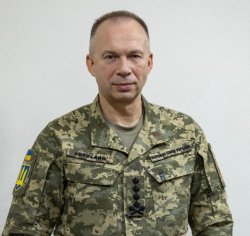 Umugaba mukuru w'ingabo za Ukraine yakuweho