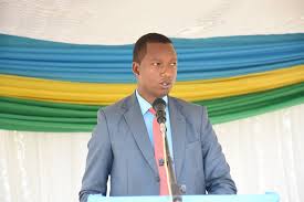 Meya wa Karongi yavuze ko ba Agronome bakwiye kuva mu biro bakegera abahinzi 