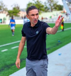 Rayon Sports yatandukanye n'umutoza Yamen Zelfani 
