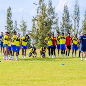 Umutoza w'Amavubi yarekuye abakinnyi batatu mu mwiherero