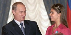 Uburusiya: Amakuru Aravuga Ko Putin Afite Abahungu 2 Yabyaranye N'ihabara Rwihishwa