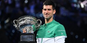 Novak Djokovic wa mbere ku isi muri Tennis yahuriye n'uruva gusenya muri Australia