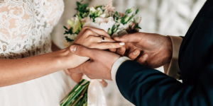 Inteko ishinga amategeko yatangiye gusuzuma itegeko rishaririye ku basaba gatanya bashaka imitungo