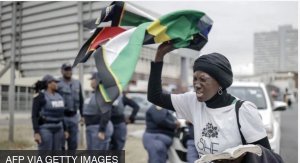 Umutekano wakajijwe muri Afurika y'Epfo mbere y'imyigaragambyo irwanya abimukira