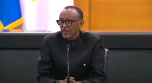 Perezida Kagame yasabye abayobozi kugira imico n'imyifatire bijyanye na politiki y'u Rwanda
