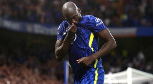 Petr Cech yahishuye impamvu Romelu Lukaku yananiwe kwitwara neza muri Chelsea imugura bwa mbere
