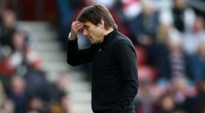 Antonio Conte yatandukanye na Tottenham yari ataangiye gusebya