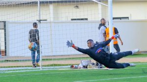 Imbere y'imbaga no mu isura nshya APR FC yagaruye abanyamahanga yakoze myitozo (Amafoto)