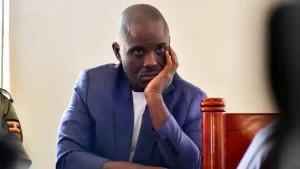 Uganda: Umwunganizi wa Besigye arashinjwa kugambanira igihugu