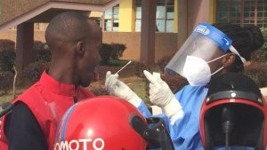 RBC igiye gutangira gusuzuma COVID-19 abantu binjira mu mujyi wa Kigali