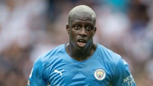 Benjamin Mendy ukurikiranyweho gusambanya ku ngufu abakobwa yarekuwe by'agateganyo