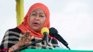 Tanzania:Perezida Samia Suluhu yongereye umushahara fatizo w'abakozi