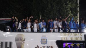 Ikipe ya Argentina yakiriwe mu buryo budasanzwe igeze iwabo [AMAFOTO]