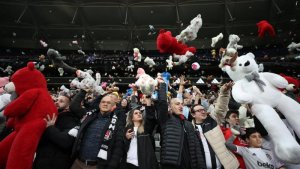 Abafana ba Besiktas bakerereje umukino kubera igikorwa kidasanzwe bakoze [AMAFOTO]