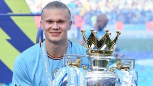  Erling Haaland yatowe nk'umukinnyi w'umwaka i Burayi