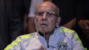 Mario Zagallo wakoze agahigo gakomeye mu ikipe ya Brazil yapfuye