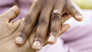 Uburakari muri Ghana kubera umunyedini gakondo w'imyaka 63 washatse umukobwa w'imyaka 12