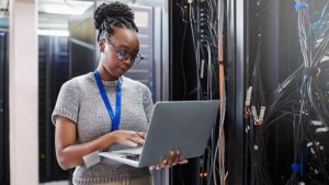 Menya impamvu Internet iri kugenda gake cyane muri Afurika y'Iburasirazuba 