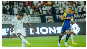 Hagaragaye amarozi ku mukino wa APR FC na Azam Fc umutoza wa Azam atahana agahinda