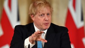 Boris Johnson yavuze ko u Bwongereza bushobora kohereza ingabo muri Ukraine