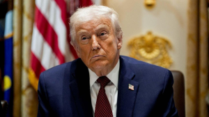 Trump yategetse abari mu biganiro na Iran kwitonda