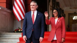 Amerika na Venezuela bemeranyije gusubukura umubano wa dipolomasi nyuma y'ifatwa rya Maduro