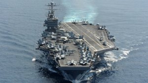 Iran yarashe ku bwato bw'intambara bwa Amerika