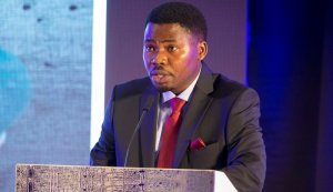 Hon.Bamporiki yasubije abavuga ko Urugamba rwo kubohora u Rwanda atari ubutwari