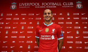Liverpool yasinyishije umukinnyi wo hagati uri mu beza cyane ku isi