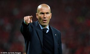 Hamenyekanye impamvu Zinedine Zidane adashaka gutoza Manchester United