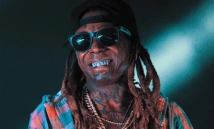 Lil Wayne yatangaje abaraperi batanu yemera nk'aba mbere mu bihe byose