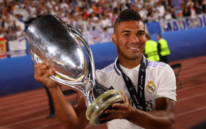 Manchester United yemeje ko yamaze kwegukana kizigenza Casemiro